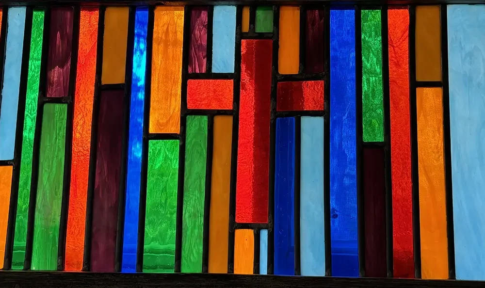 cross-stained-glass-framed
